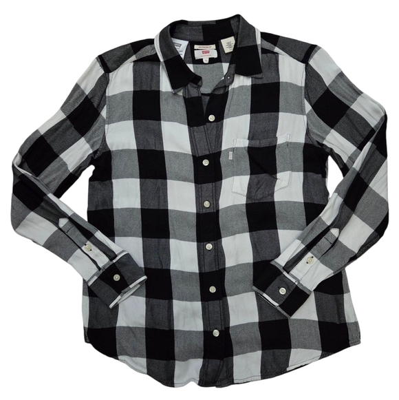Levi's Checkered Boyfriend Shirt - Picture 1 of 6